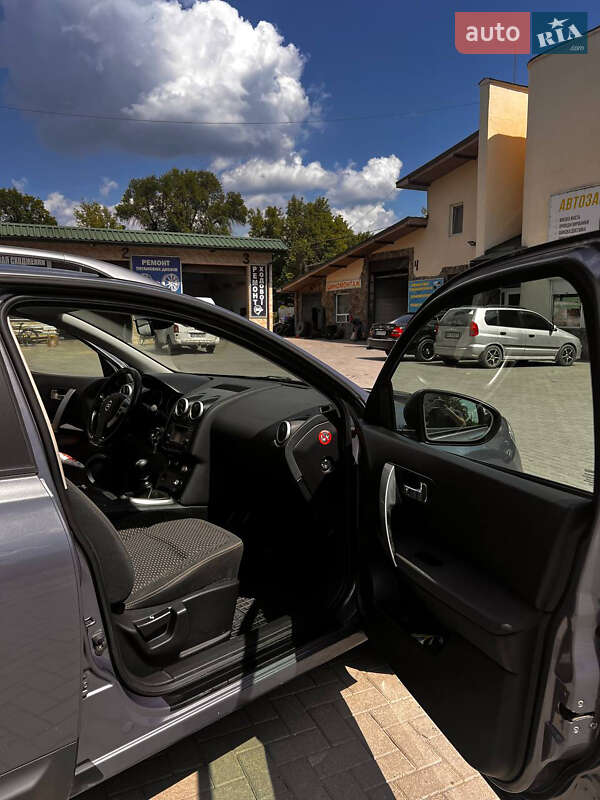Позашляховик / Кросовер Nissan Qashqai 2009 в Кам'янець-Подільському