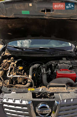 Внедорожник / Кроссовер Nissan Qashqai 2009 в 