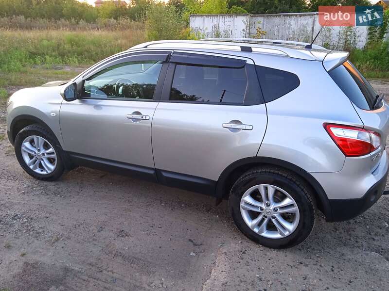 Внедорожник / Кроссовер Nissan Qashqai 2011 в Нежине