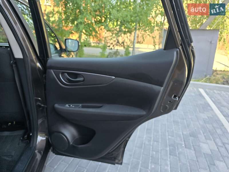 Внедорожник / Кроссовер Nissan Qashqai 2019 в Полтаве