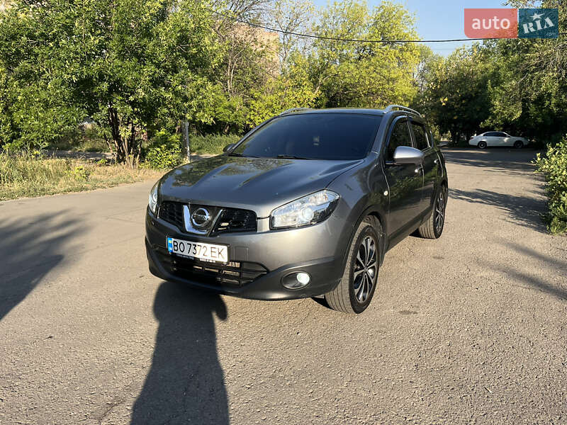 Внедорожник / Кроссовер Nissan Qashqai 2011 в Славянске