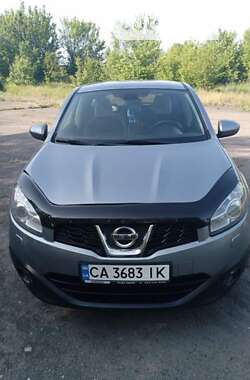 Позашляховик / Кросовер Nissan Qashqai 2011 в Черкасах