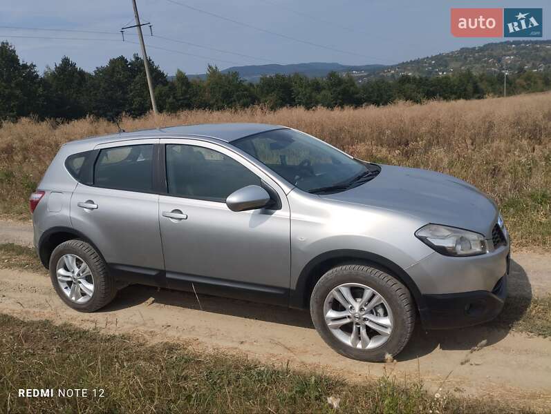 Позашляховик / Кросовер Nissan Qashqai 2011 в Коломиї