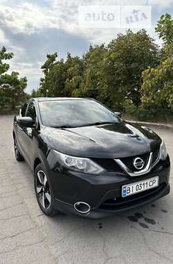 Внедорожник / Кроссовер Nissan Qashqai 2015 в Семеновке