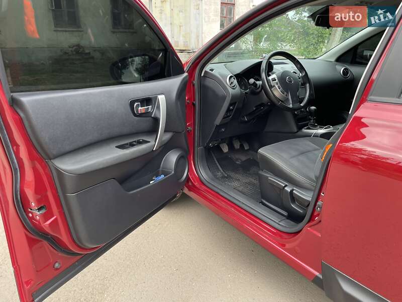 Позашляховик / Кросовер Nissan Qashqai 2012 в Олександрії