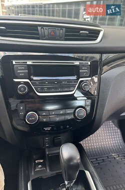 Внедорожник / Кроссовер Nissan Qashqai 2017 в 