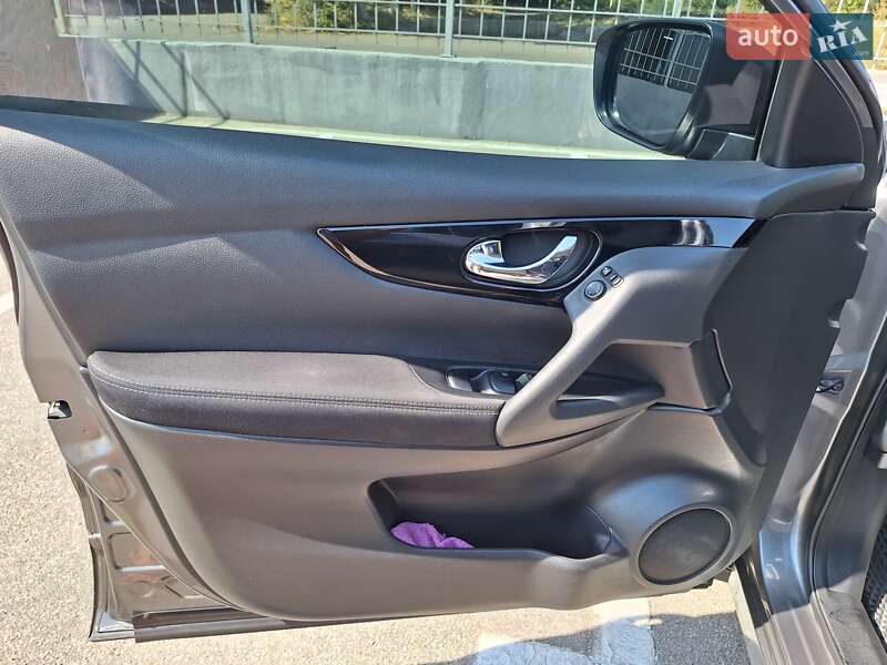 Внедорожник / Кроссовер Nissan Qashqai 2016 в Кропивницком фото 9 Внедорожник / Кроссовер Nissan Qashqai 2016 в Кропивницком