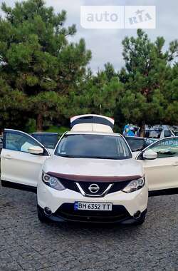 Позашляховик / Кросовер Nissan Qashqai 2014 в Одесі