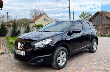 Позашляховик / Кросовер Nissan Qashqai 2012 в Городку