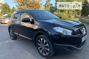 Позашляховик / Кросовер Nissan Qashqai 2012 в Києві