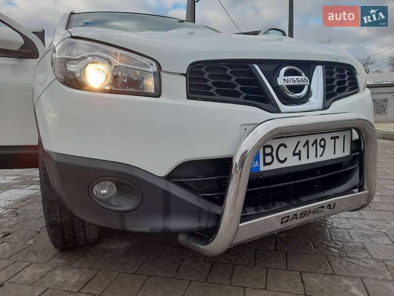 Внедорожник / Кроссовер Nissan Qashqai 2010 в Бориславе