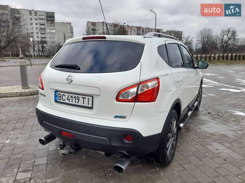 Внедорожник / Кроссовер Nissan Qashqai 2010 в Бориславе