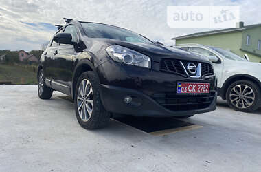 Внедорожник / Кроссовер Nissan Qashqai 2010 в Ровно