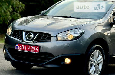 Позашляховик / Кросовер Nissan Qashqai 2012 в Калуші