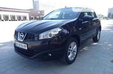 Позашляховик / Кросовер Nissan Qashqai 2011 в Черкасах