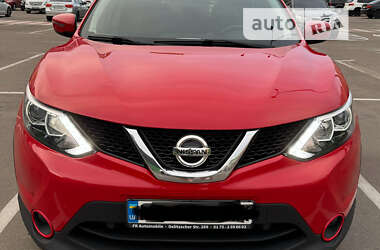 Внедорожник / Кроссовер Nissan Qashqai 2014 в Киеве