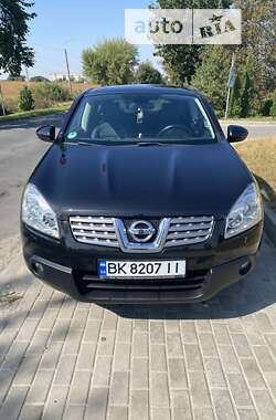 Позашляховик / Кросовер Nissan Qashqai 2008 в Здолбуніві