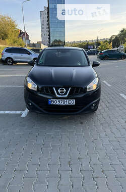 Позашляховик / Кросовер Nissan Qashqai 2012 в Тернополі