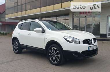 Внедорожник / Кроссовер Nissan Qashqai 2012 в Снятине