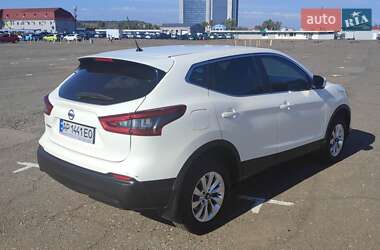 Внедорожник / Кроссовер Nissan Qashqai 2018 в 