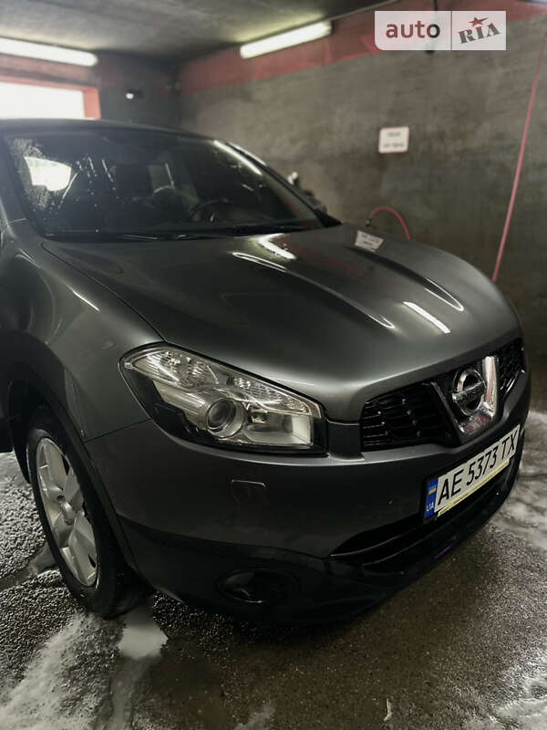 Позашляховик / Кросовер Nissan Qashqai 2011 в Тернівці