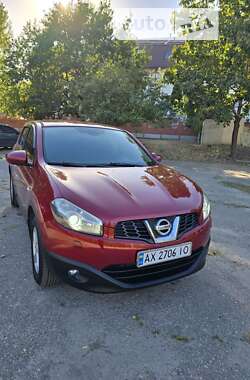 Позашляховик / Кросовер Nissan Qashqai 2012 в Харкові