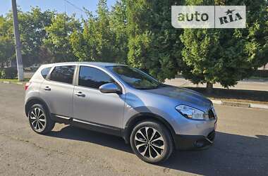 Внедорожник / Кроссовер Nissan Qashqai 2012 в Калуше