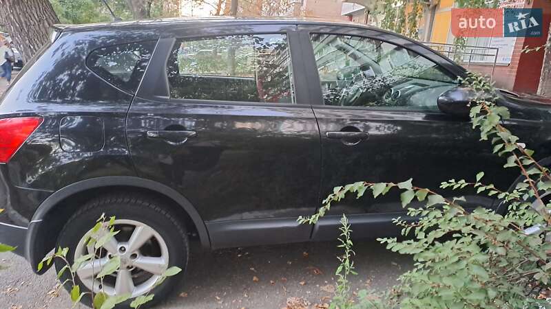Позашляховик / Кросовер Nissan Qashqai 2008 в Києві