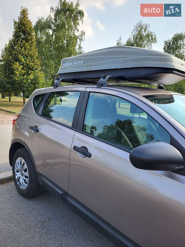 Внедорожник / Кроссовер Nissan Qashqai 2012 в Чернигове фото 3 Внедорожник / Кроссовер Nissan Qashqai 2012 в Чернигове