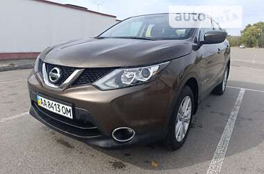 Позашляховик / Кросовер Nissan Qashqai 2015 в Охтирці