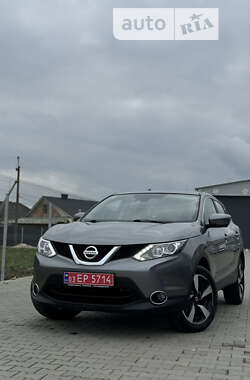 Внедорожник / Кроссовер Nissan Qashqai 2016 в Нововолынске