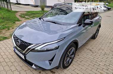 Позашляховик / Кросовер Nissan Qashqai 2023 в Ужгороді