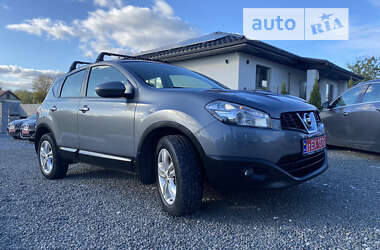 Внедорожник / Кроссовер Nissan Qashqai 2010 в Ровно