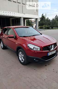 Внедорожник / Кроссовер Nissan Qashqai 2011 в Ивано-Франковске