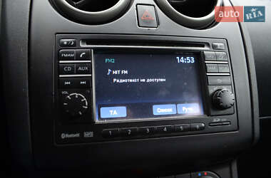 Внедорожник / Кроссовер Nissan Qashqai 2011 в 