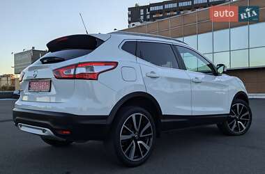 Внедорожник / Кроссовер Nissan Qashqai 2014 в Киеве