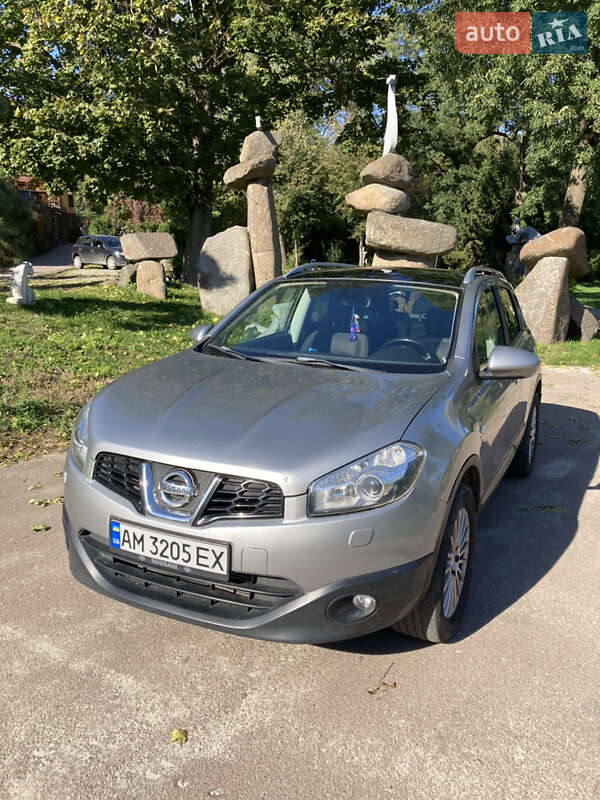 Внедорожник / Кроссовер Nissan Qashqai 2012 в Коростышеве фото 2 Внедорожник / Кроссовер Nissan Qashqai 2012 в Коростышеве