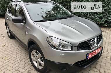 Внедорожник / Кроссовер Nissan Qashqai 2010 в Тульчине