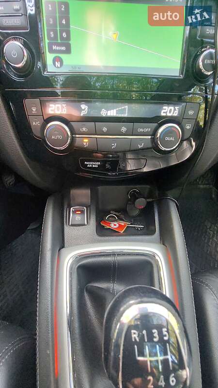 Позашляховик / Кросовер Nissan Qashqai 2017 в Житомирі