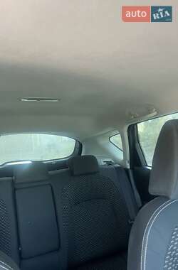 Позашляховик / Кросовер Nissan Qashqai 2008 в 