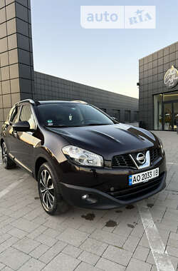 Внедорожник / Кроссовер Nissan Qashqai 2011 в Тячеве