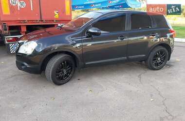 Позашляховик / Кросовер Nissan Qashqai 2009 в 