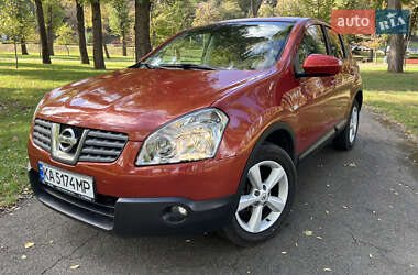 Позашляховик / Кросовер Nissan Qashqai 2007 в Києві