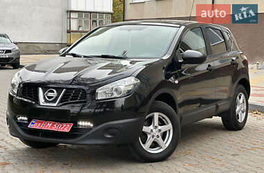 Позашляховик / Кросовер Nissan Qashqai 2013 в Звягелі