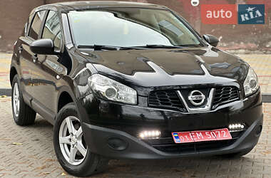 Позашляховик / Кросовер Nissan Qashqai 2013 в Звягелі