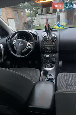 Внедорожник / Кроссовер Nissan Qashqai 2009 в Сумах