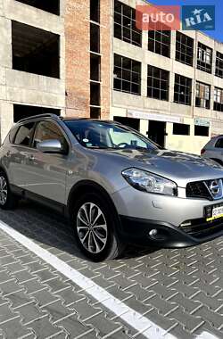 Позашляховик / Кросовер Nissan Qashqai 2010 в Тернополі