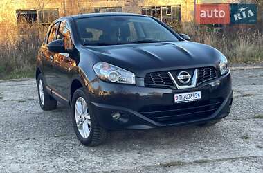 Позашляховик / Кросовер Nissan Qashqai 2013 в Трускавці