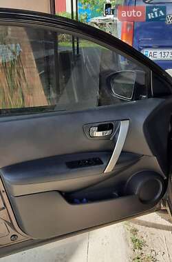 Внедорожник / Кроссовер Nissan Qashqai 2010 в Днепре