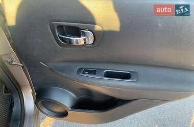 Внедорожник / Кроссовер Nissan Qashqai 2013 в 